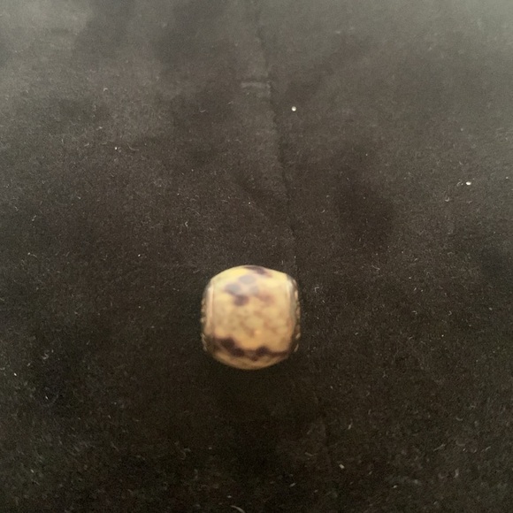 Bacio Italy 925 Sterling Silver Murano Glass Bead Charm. - Picture 4 of 4